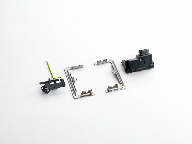 LEGRAND - Asennussarja - 4-mod. asennuskehys