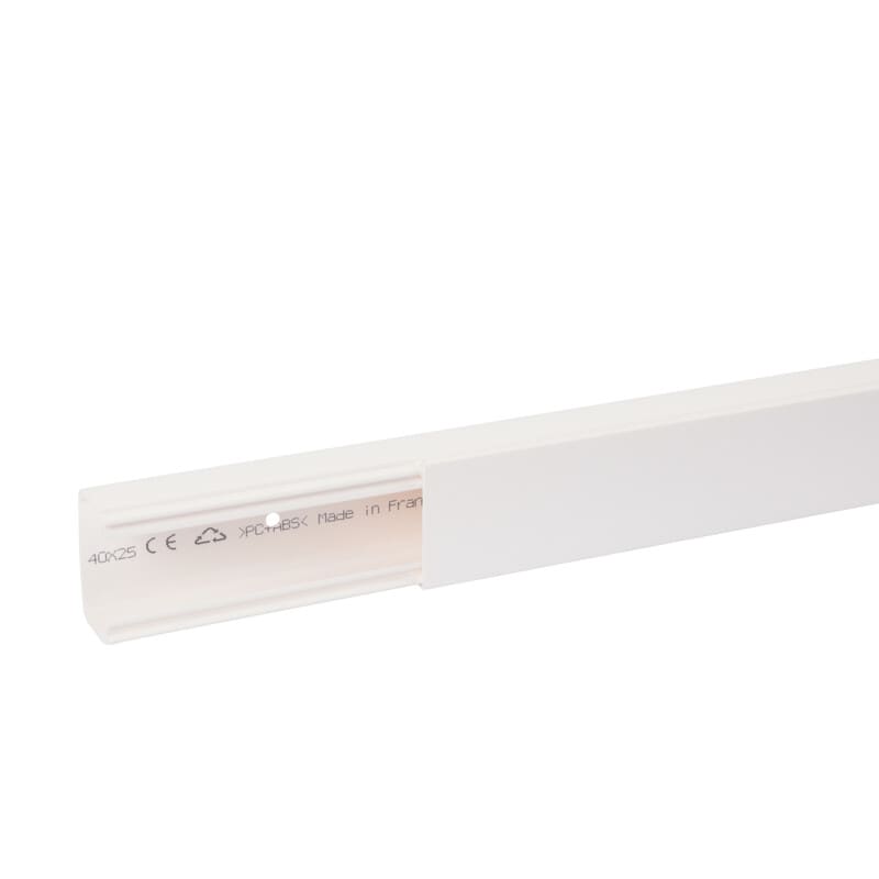 LEGRAND - Asennuskanava - DLP HF 40X25 2M VAL PC
