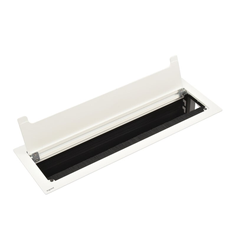 LEGRAND - Pistorasiapaneeli Incara - TOPACCESS 395mm runko VAL