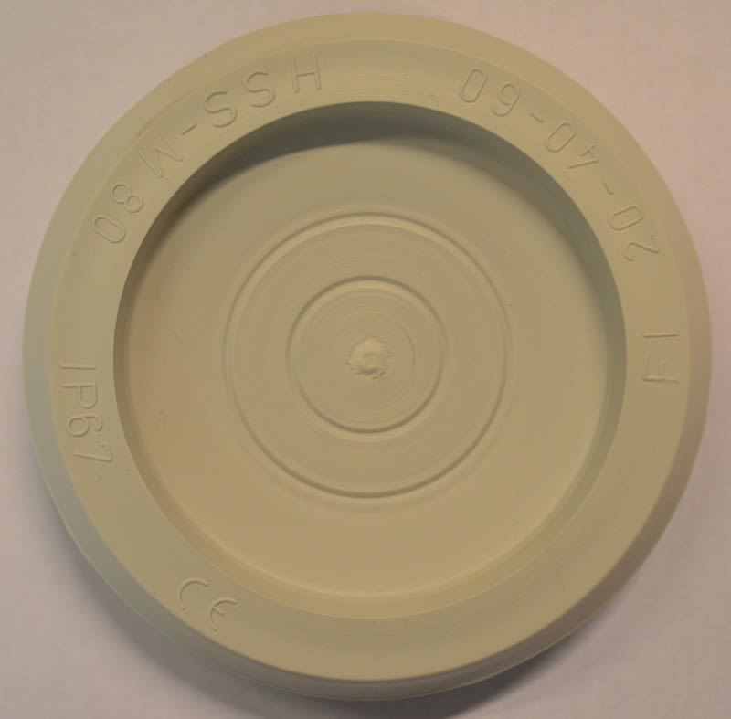 HT HIGH TECH POLYMERS - Läpivienti - HSS-M80 V0