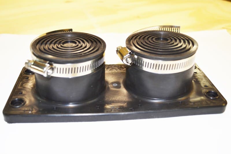 HT HIGH TECH POLYMERS - Läpivienti - HIK-2 V-0