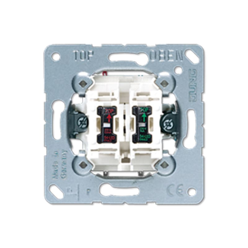 ENSTO - Painike Jung - Hotellipainikekoje huone