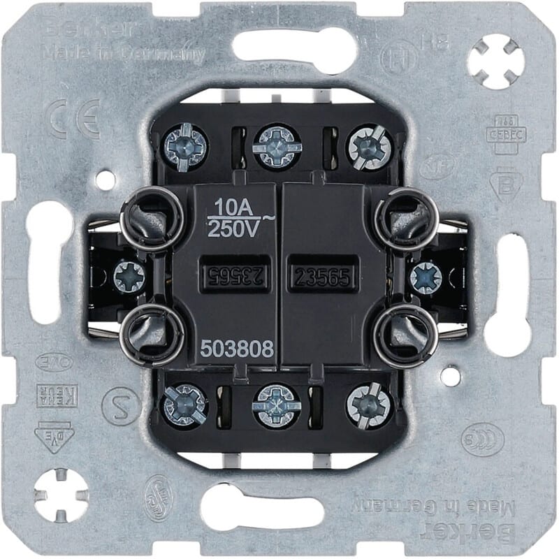 HAGER - Vipupainike - 6+6/10A/250V UR 0X