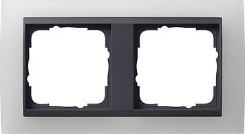 GIRA - Peitelevy - GIRA 2 os. Samea VAL/ANT