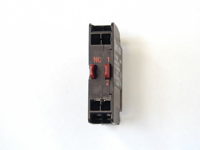 EATON - Kosketinelementti Eaton - M22-CKC10 1s pohja-as. jousip.