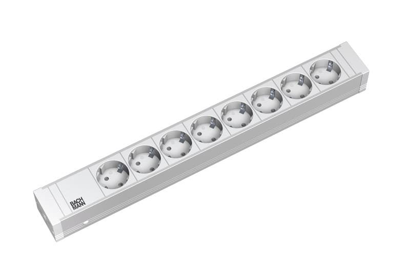 BACHMANN - Jatkopistorasia - 19 PDU Basic >1U, 8 x pr ALU