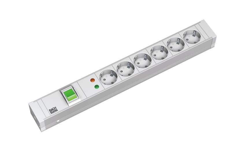 BACHMANN - Jatkopistorasia - 19" PDU >1U,6 x pr+ylij.+kytk.