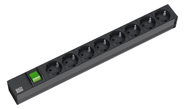 BACHMANN - Jatkopistorasia - 19 PDU musta 8 x pr + kytk.