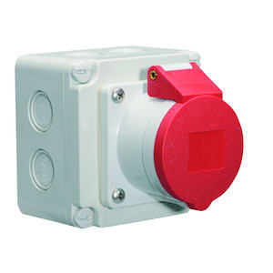 BALS - Voimapistorasia pinta - 110556 3PNE 32A 400V IP44 QC