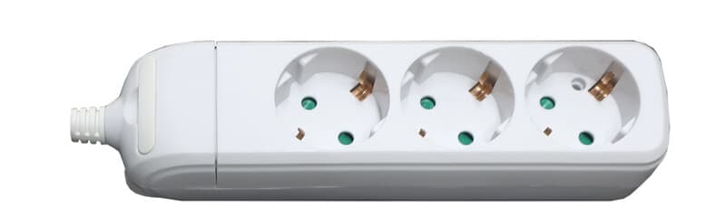 REIMAX ELECTRONICS - Jatkopistorasia 3-os - Jatkopistorasia IP20 val