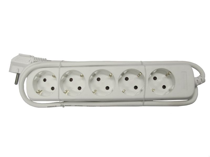 REIMAX ELECTRONICS - Jatkojohto 5-os - H05VV-F(MSK)3x1,5S 1,5m