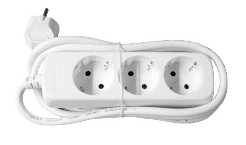 REIMAX ELECTRONICS - Jatkojohto 3-os - H05VV-F(MSK)3x1,5S 3m