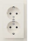 HAGER - Pistorasia Q.3 - 2S/16A/IP20 UPJ VAL