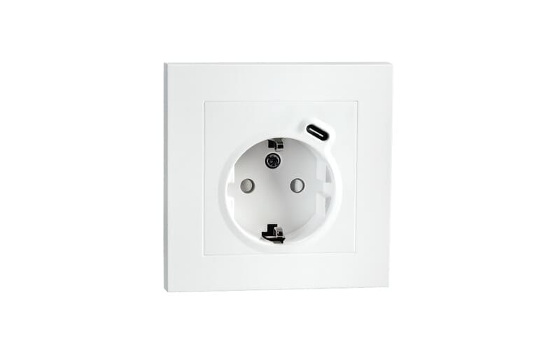 SG ARMATUREN - Pistorasia + USB - 1S/16A/IP21 UKJ 0X USB VA