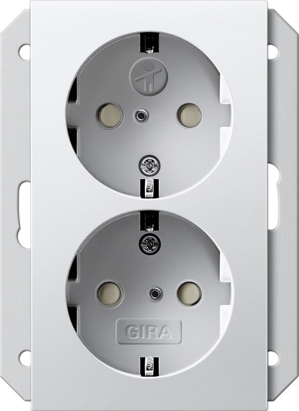 GIRA - Pistor 2:os 1,5 UPJ S55 VAL - Pistorasia