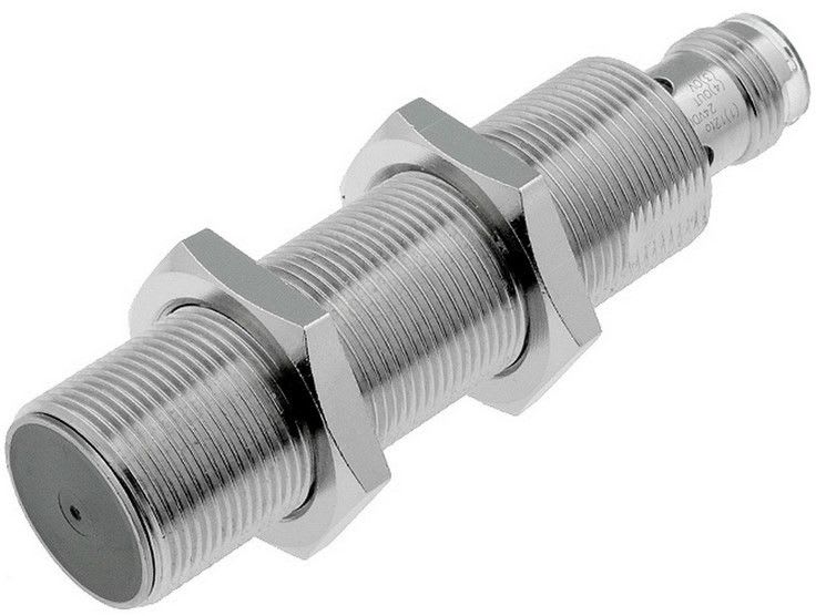 OMRON - Induktiivinen tunnistin - E2A-M18LS08-M1-B1