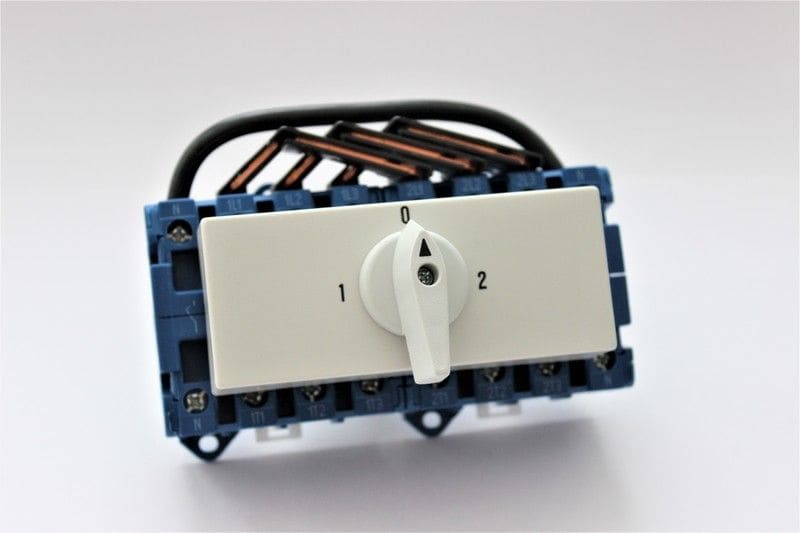 KRAUS & NAIMER - Verkonvaihtokytkin mod.aukkoon - KG64B T904 VE2 4-n 63A