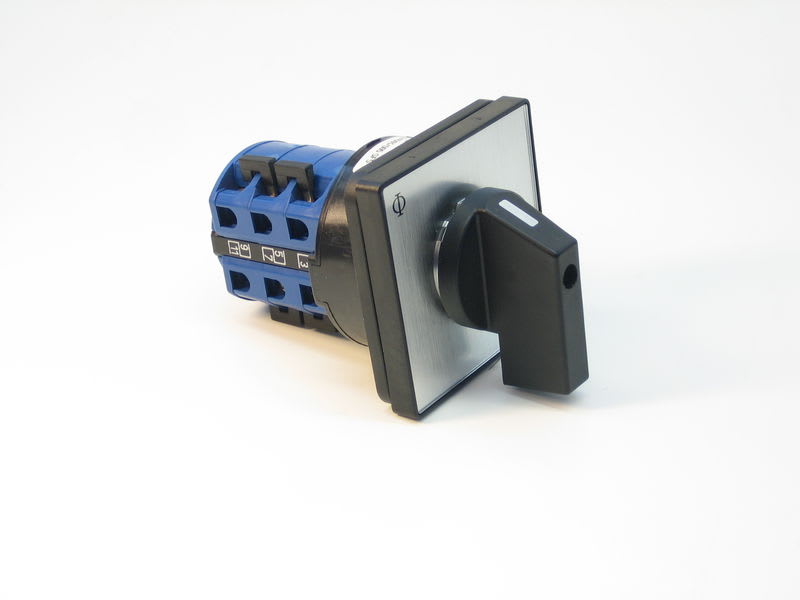 KRAUS & NAIMER - K&N-kytkin 64x64 etulevyas. - CA20BA214E 25A 1>0<2 1-NAP