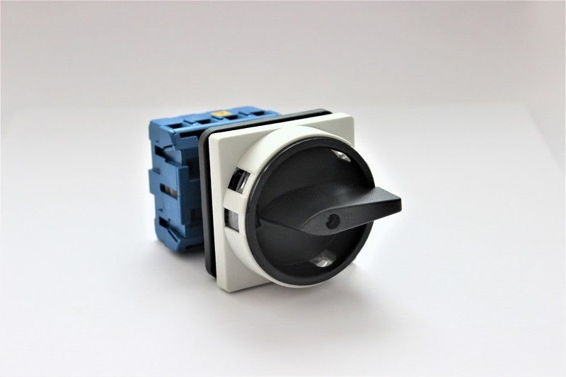 KRAUS & NAIMER - Pääkytkin 4-n K&N - KG32B T104/01E