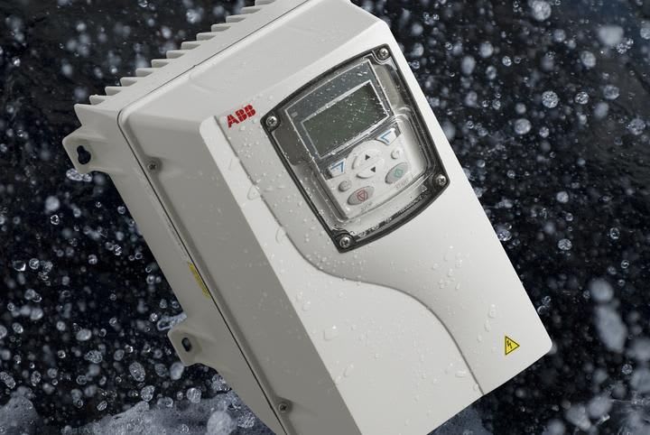 ABB - Taajuusm.+Ass.-p. 3v 400V IP66 - ACS355-03E-01A2-4+B063 0,37kW