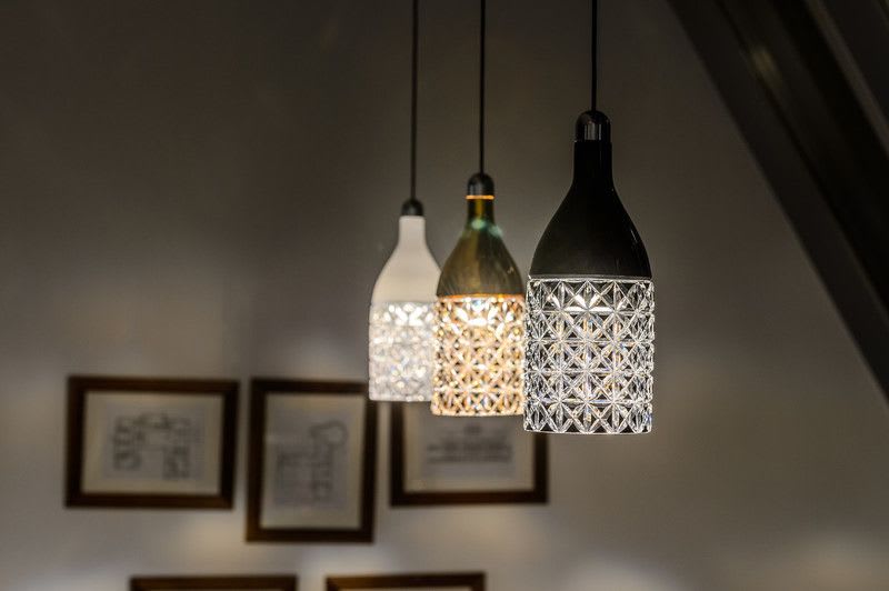 SAAS INSTRUMENTTI - Ripustusvalaisin - SPARKLE 2.7K BL