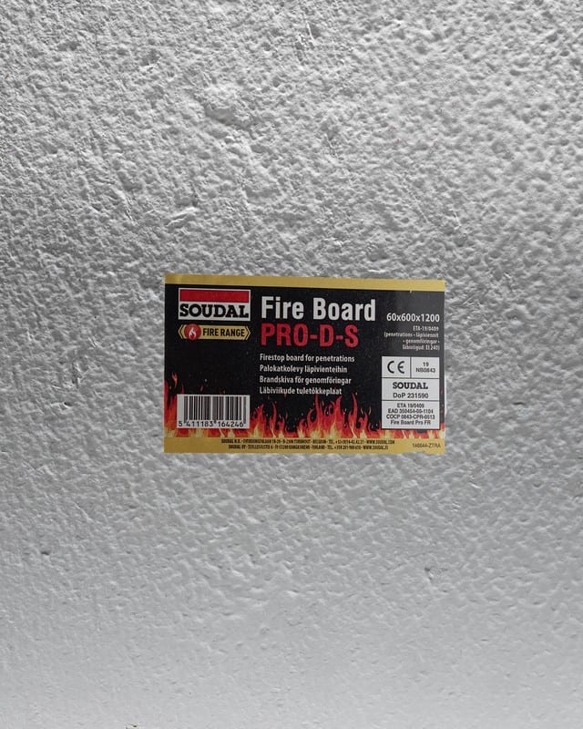 SOUDAL - Paloläpivienti - Soudal Fire Board Pro