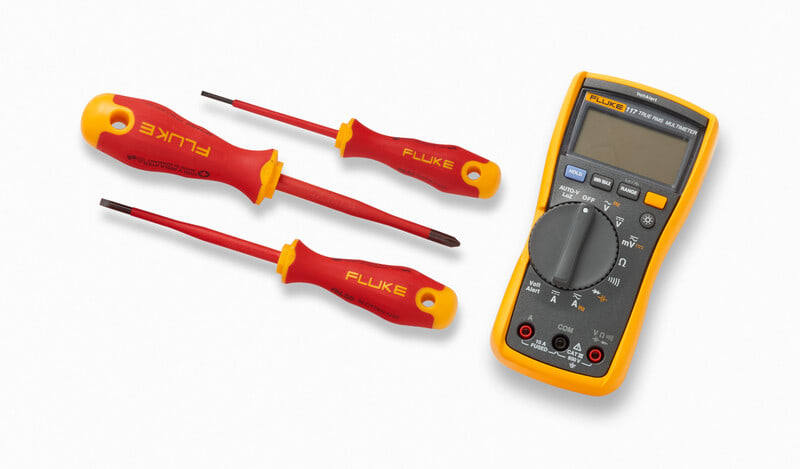 FLUKE - Mittaripaketti - IB117L