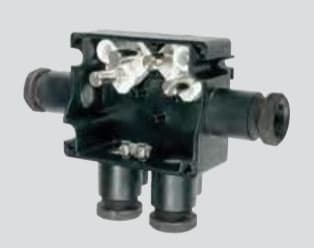 MALUX FINLAND - GHG79101 4M25/4+1PE 2GD - Kytkentärasia Exe