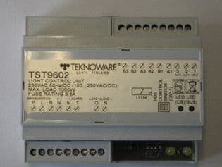 TEKNOWARE - Erillinen osoiteyksikkö - TST9602 VALAISINOHJAUSYKSIKKÖ