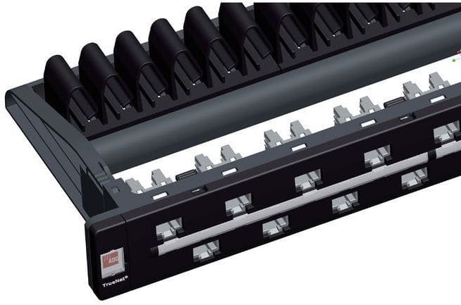 SCHRACK - Paneeli-kupari - 24P Cat6A UTP MU