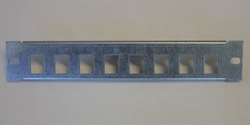 FSM - Paneeli-kupari - RJ45 paneeli 10 1U 8*keystone