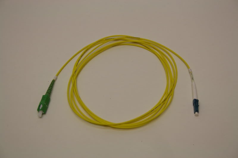NESTOR - Kytkentäkaapeli-kuitu - SC-APC/LC-UPC/1/7 SM kytkentäk