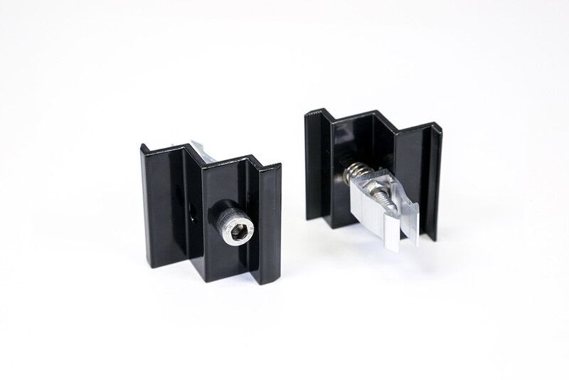 WISOL - 90012 Wisol-kiinnikkeet Musta - Päätykiinnike RR 35mm