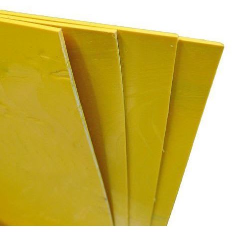 UUSIOMATERIAALIT - Varoituslevy 2.5x600x1000mm - PE300 KELTAINEN