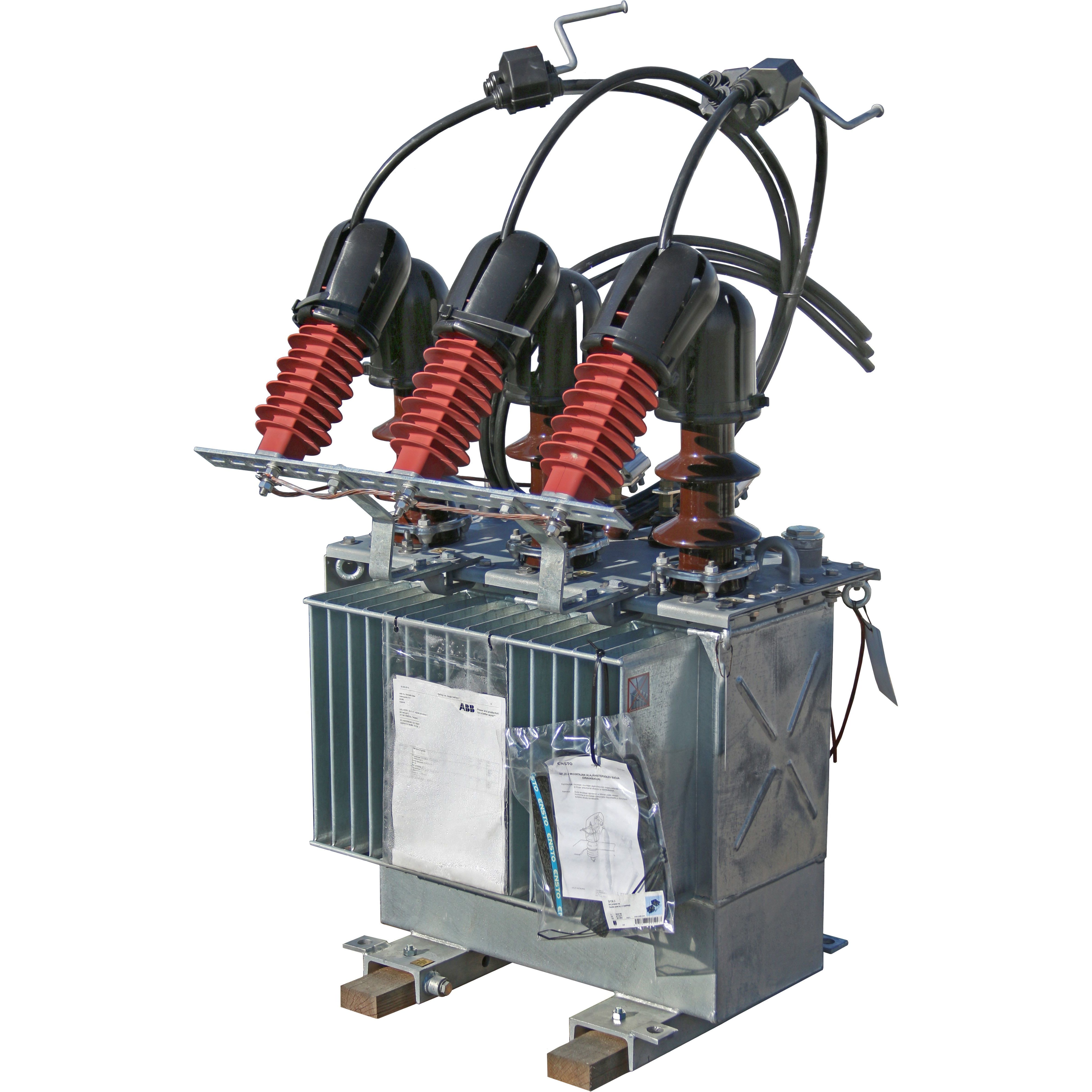 SONEPAR TUOTESARJAT - Esikasattu muuntaja E2 - CTO 200kVA VOK 20kV HDA HITACHI