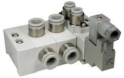 SMC PNEUMATIIKKATUOTTEET - Ryhmäasennuslaatta - SS5Y7-60-06D-Q