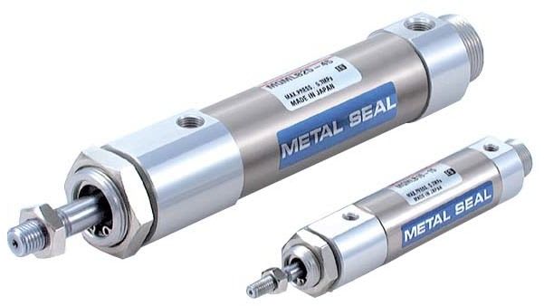 SMC PNEUMATIIKKATUOTTEET - Metalliluistisylinteri (Halk. - MQQLB40-100D