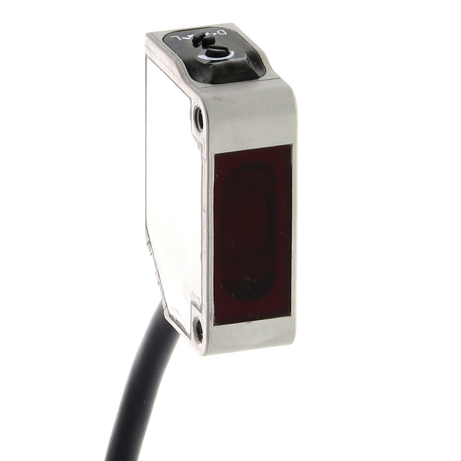 OMRON - Photoelectric sensor, rectangular housin - E3ZM-B81T 2M