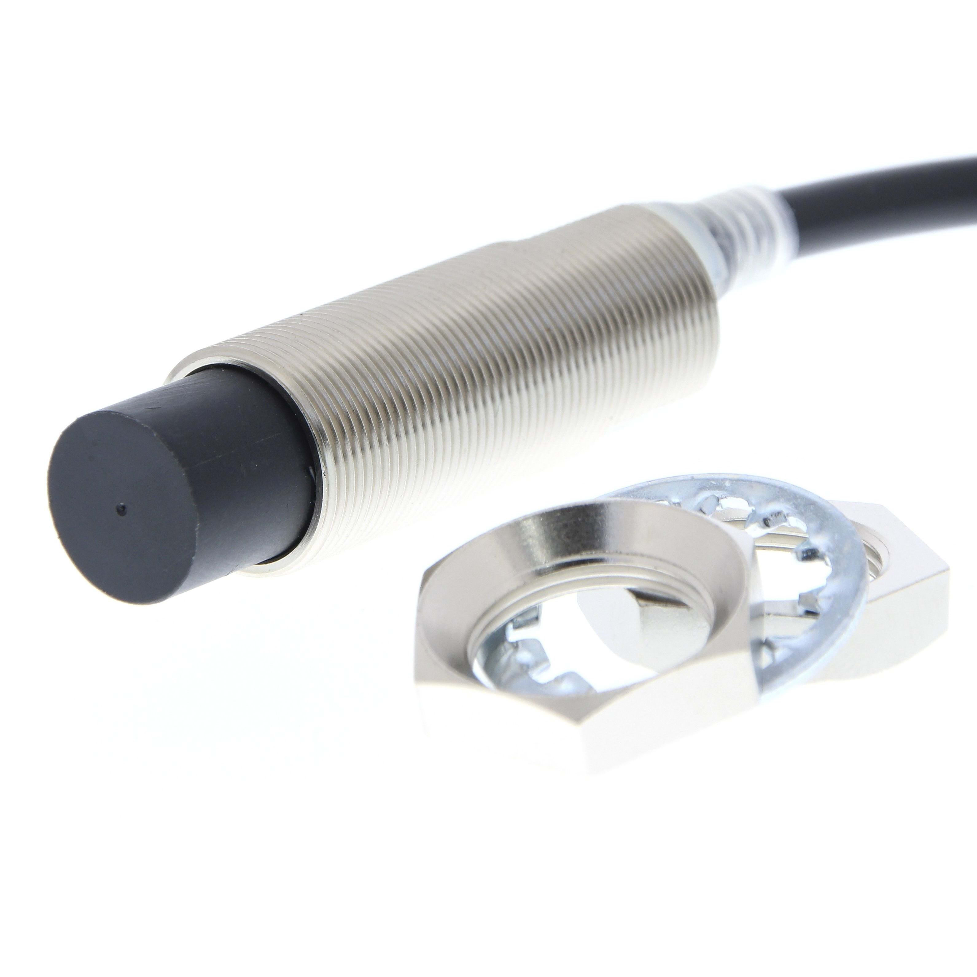 OMRON - Proximity sensor, inductive, brass-nicke - E2E-X20MD2L18 2M