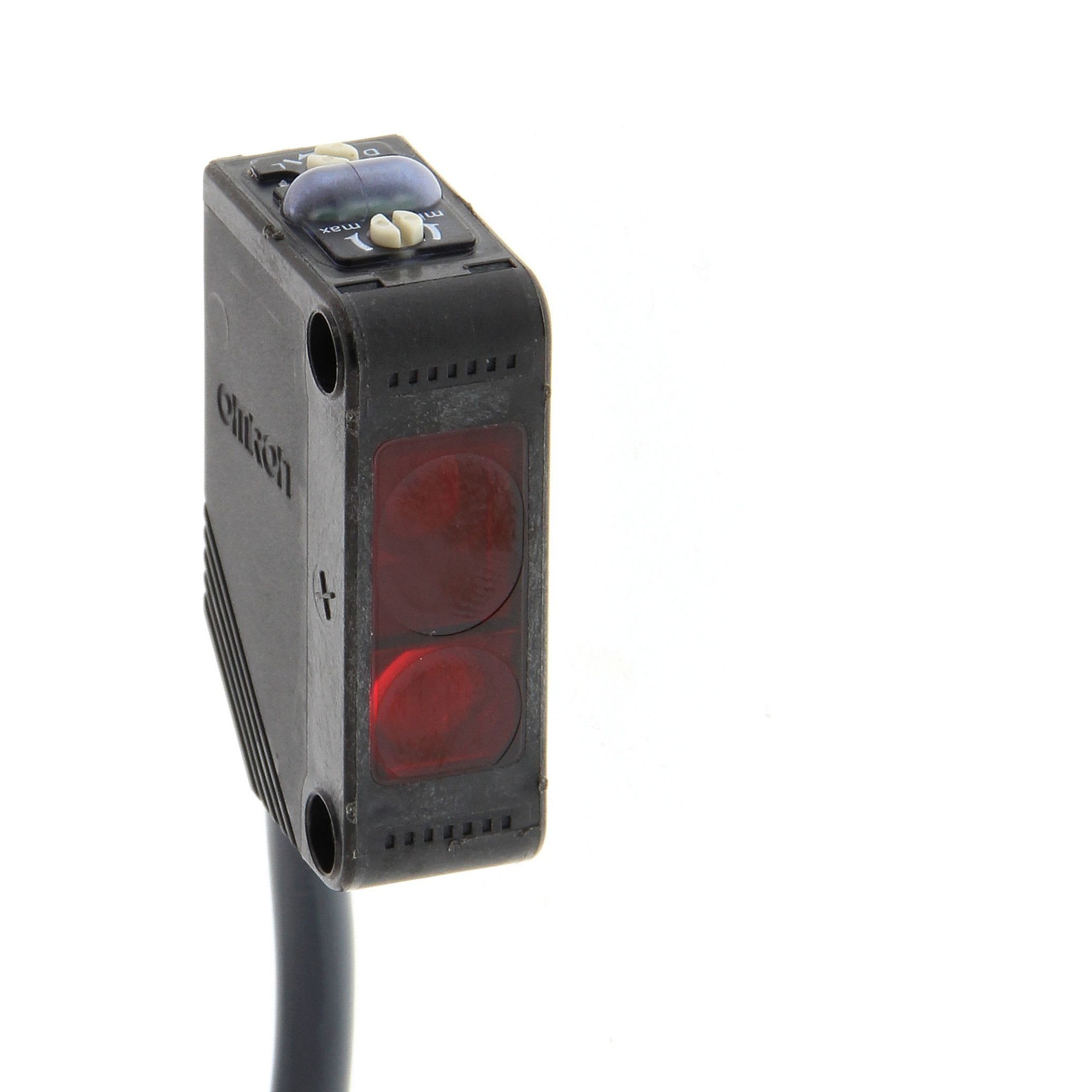 OMRON - Photoelectric sensor, rectangular housin - E3Z-LS83 2M