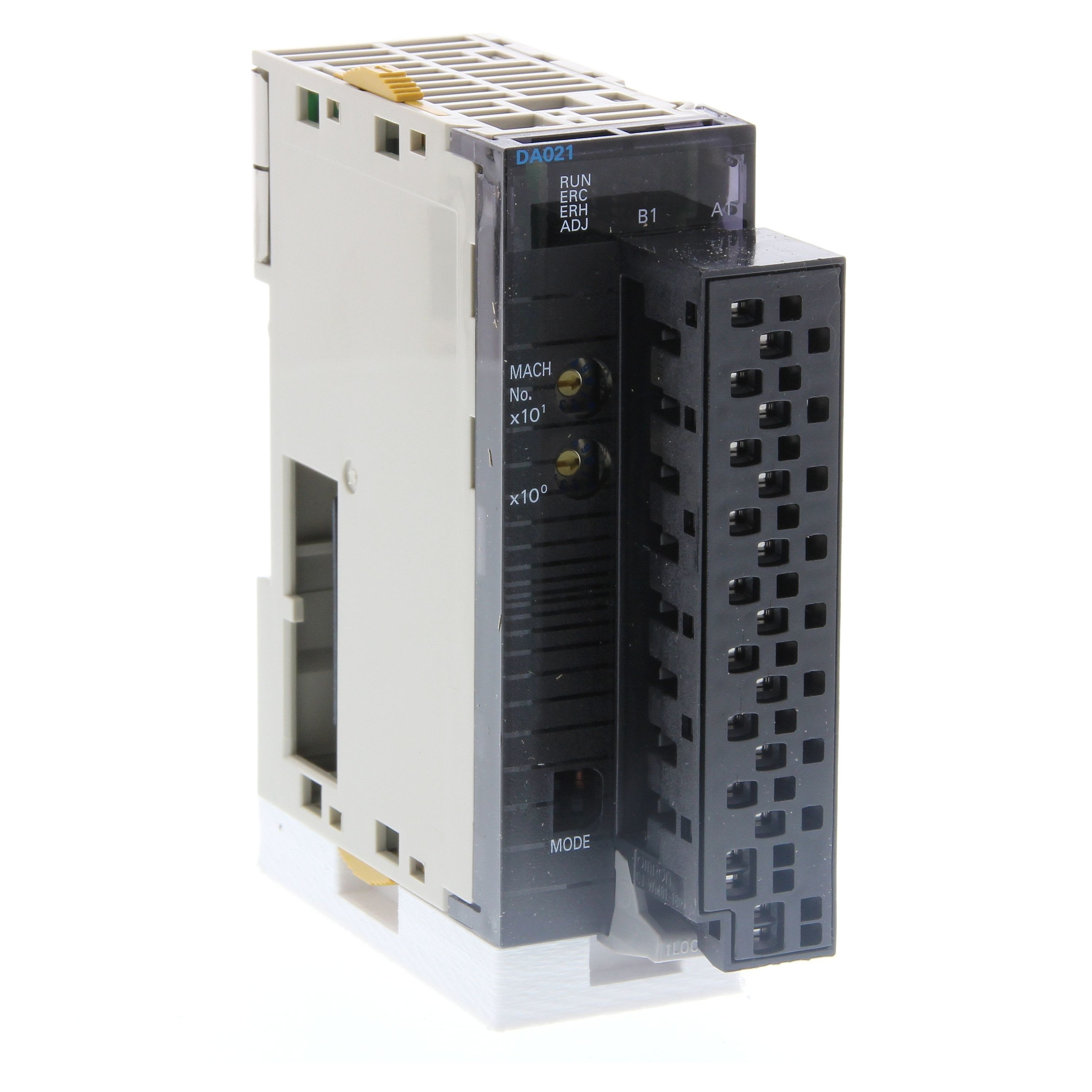 OMRON - Analog output unit, 2 x outputs 1 to 5 V - CJ1W-DA021(SL)