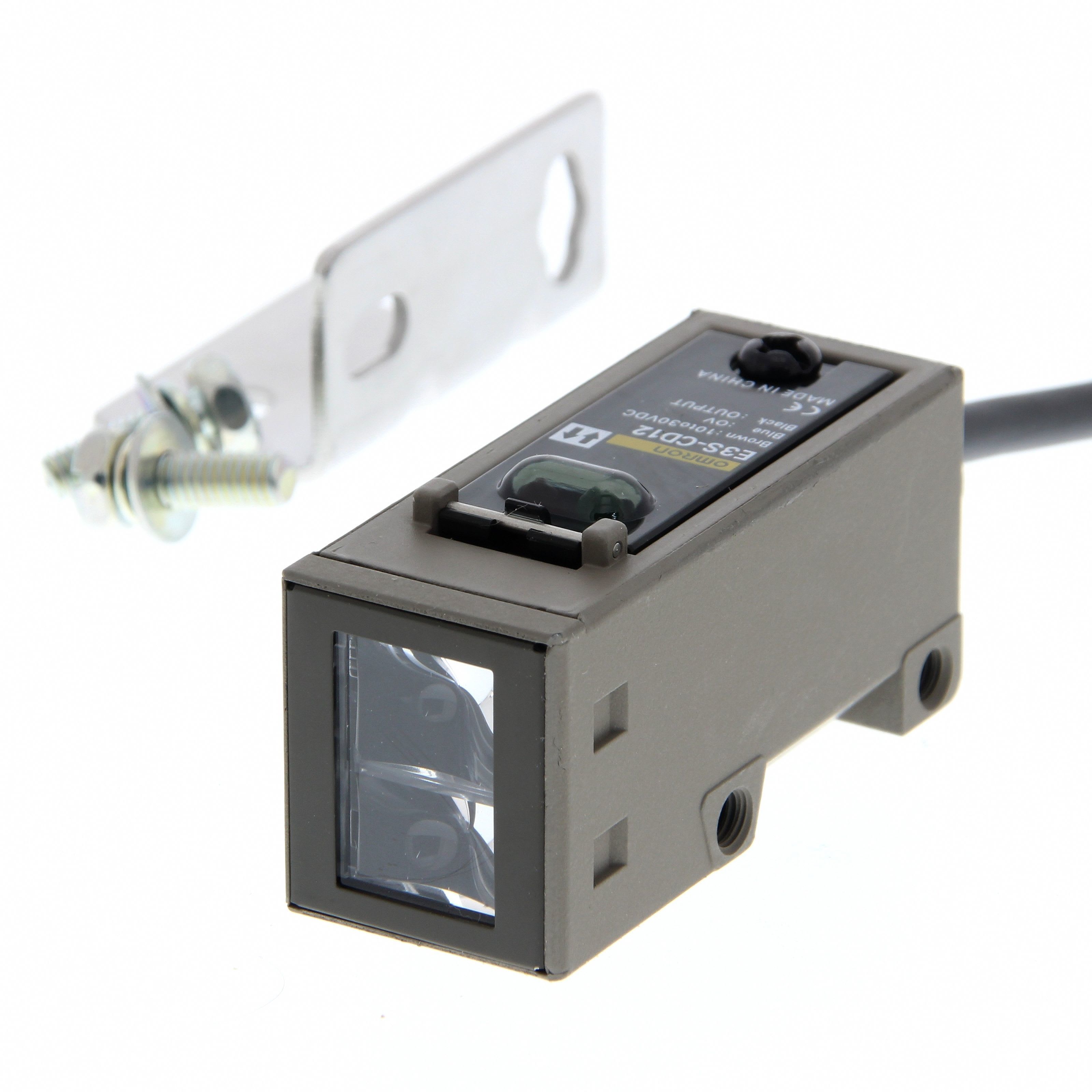 OMRON - Photoelectric sensor, diffuse, 700 mm, D - E3S-CD11 2M