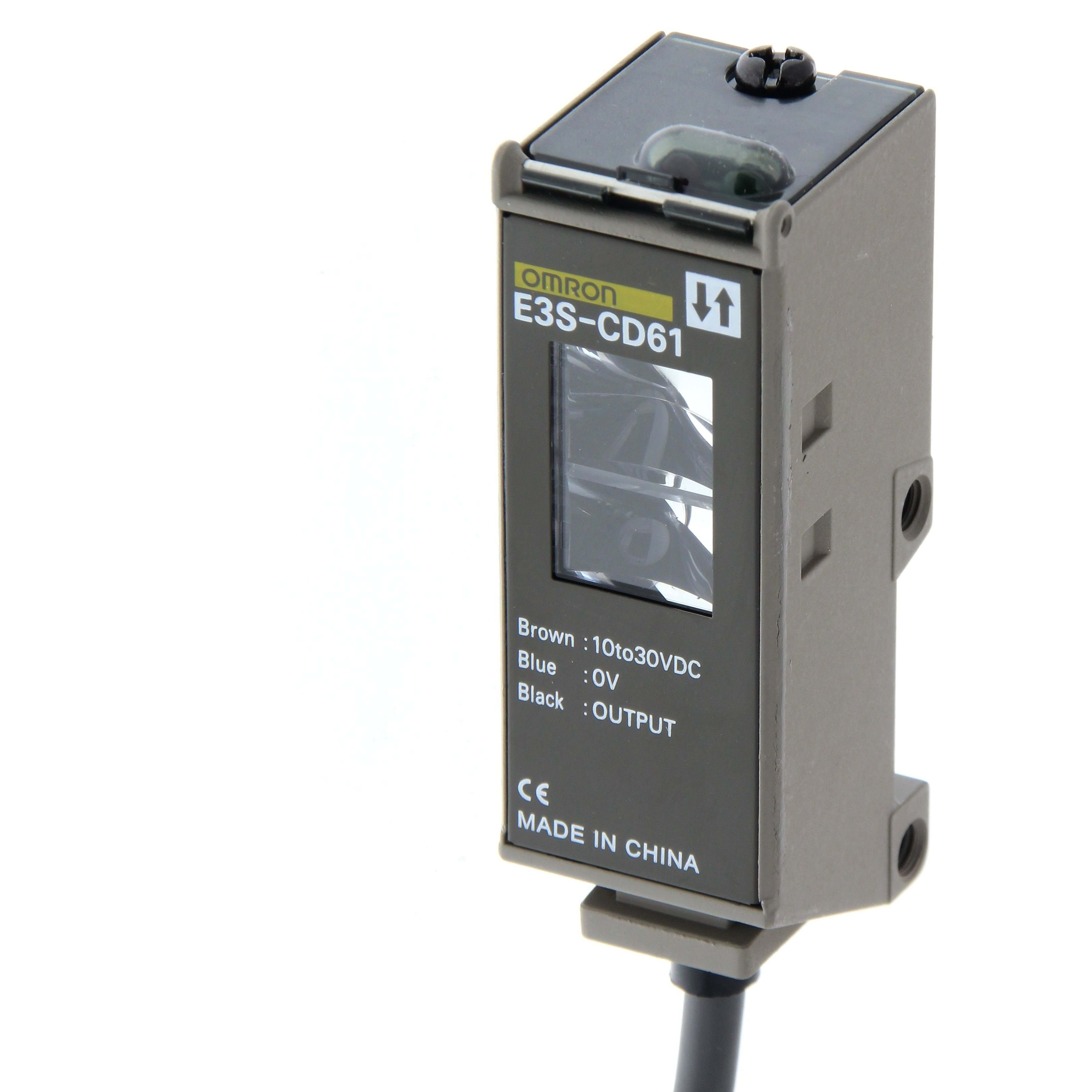 OMRON - Photoelectric sensor, diffuse, 700 mm, D - E3S-CD61 2M