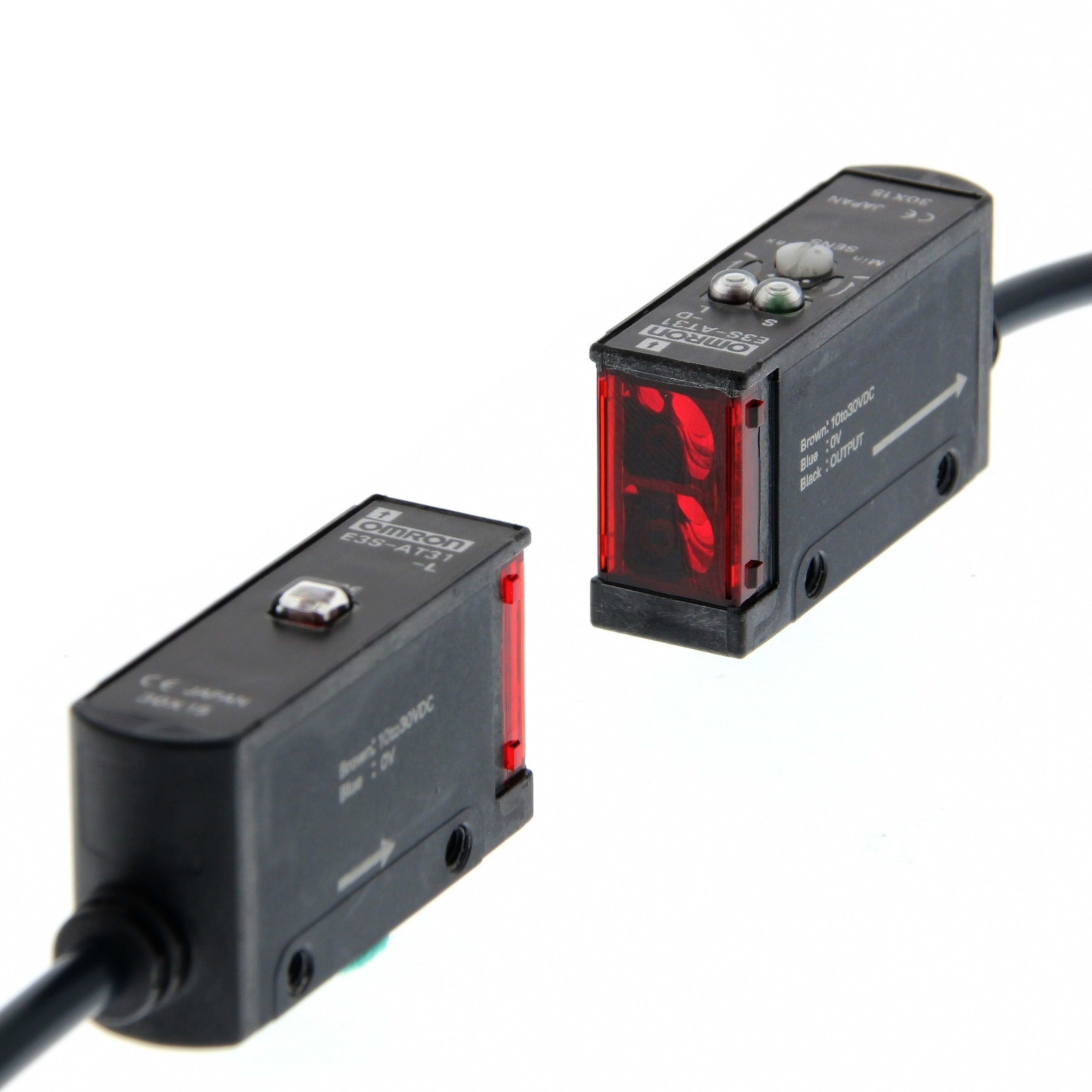 OMRON - Photoelectric sensor, through-beam, 7 m, - E3S-AT11
