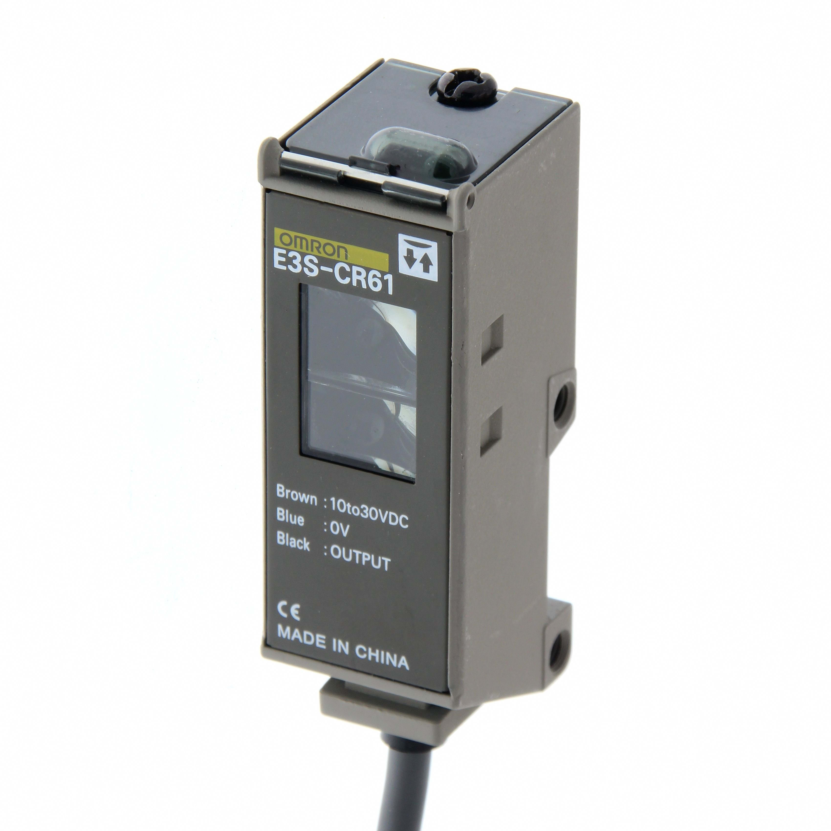 OMRON - Photoelectric sensor, retro-reflective, - E3S-CR61 2M