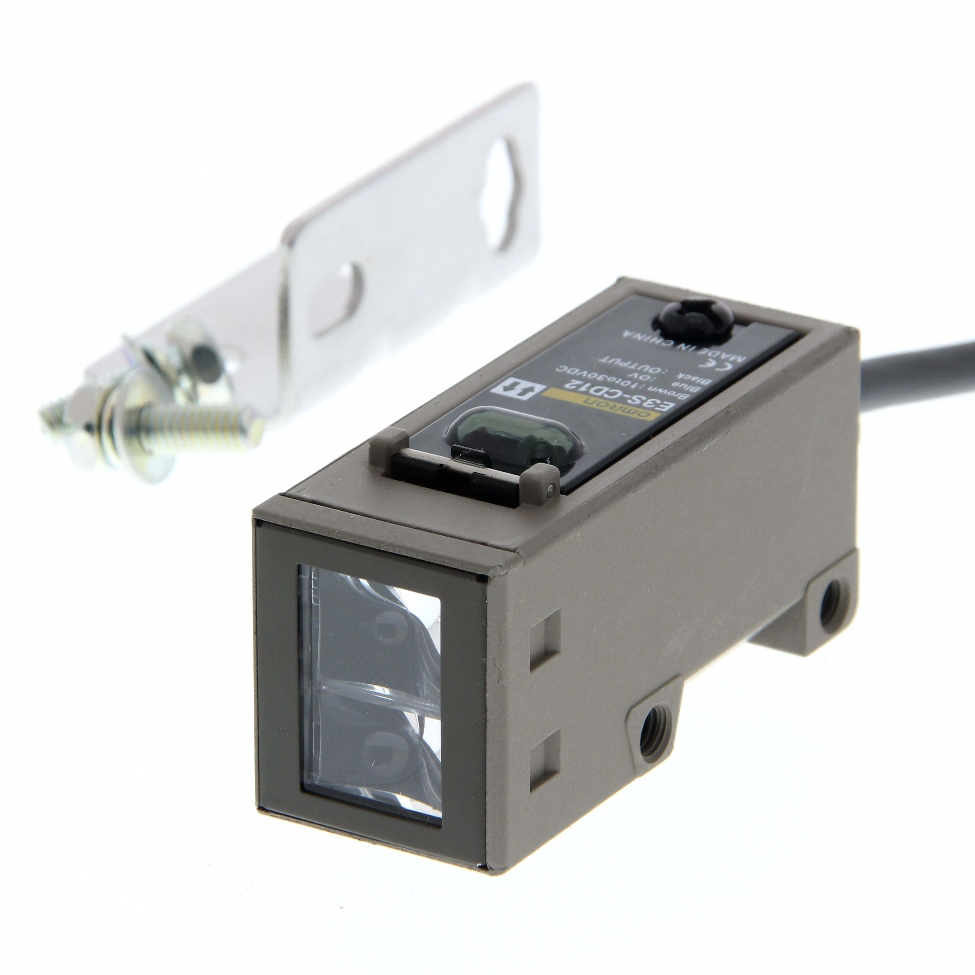 OMRON - Photoelectric sensor, diffuse, 2m, DC, 3 - E3S-CD12 2M
