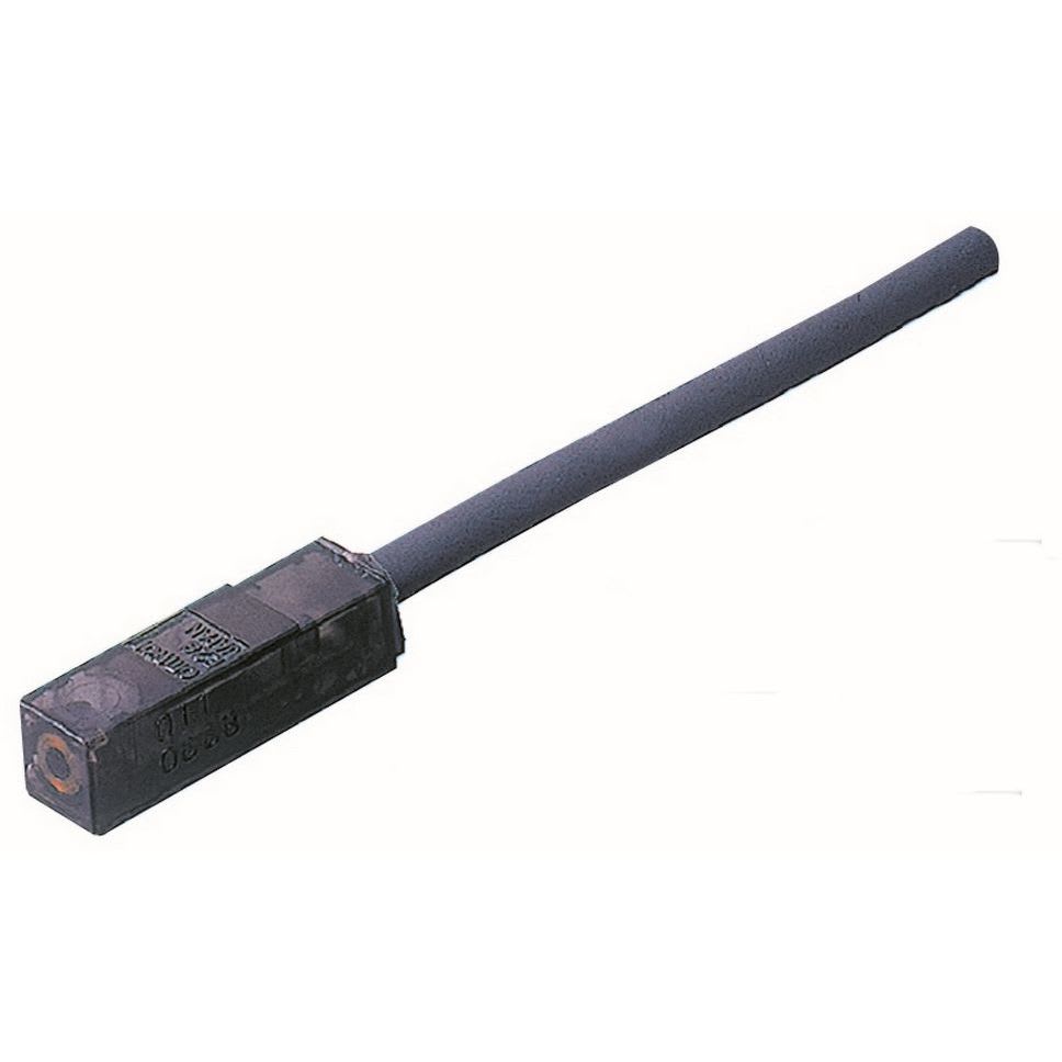 OMRON - Miniature rectangular Inductive, end fac - E2S-Q15 1M