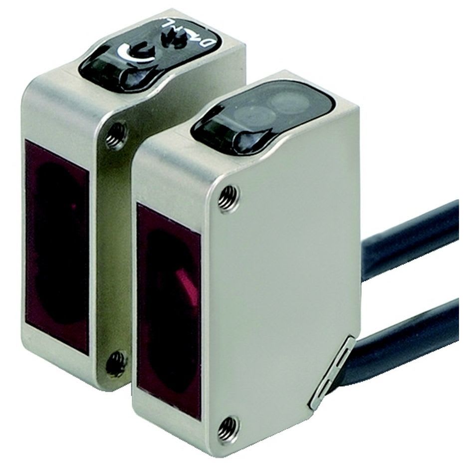 OMRON - Photoelectric sensor, rectangular housin - E3ZM-T83 5M