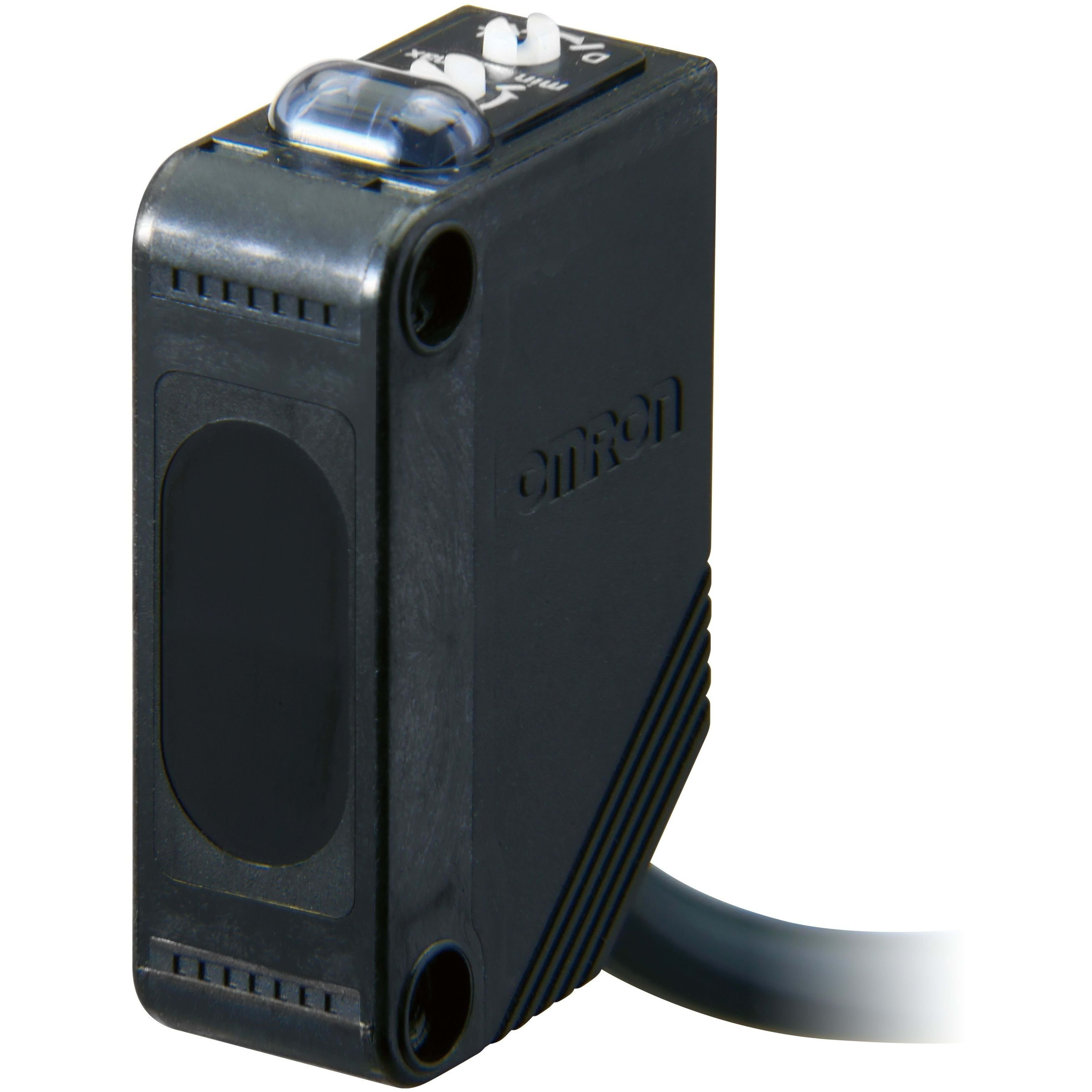 OMRON - Photoelectric sensor, rectangular housin - E3Z-D62 2M