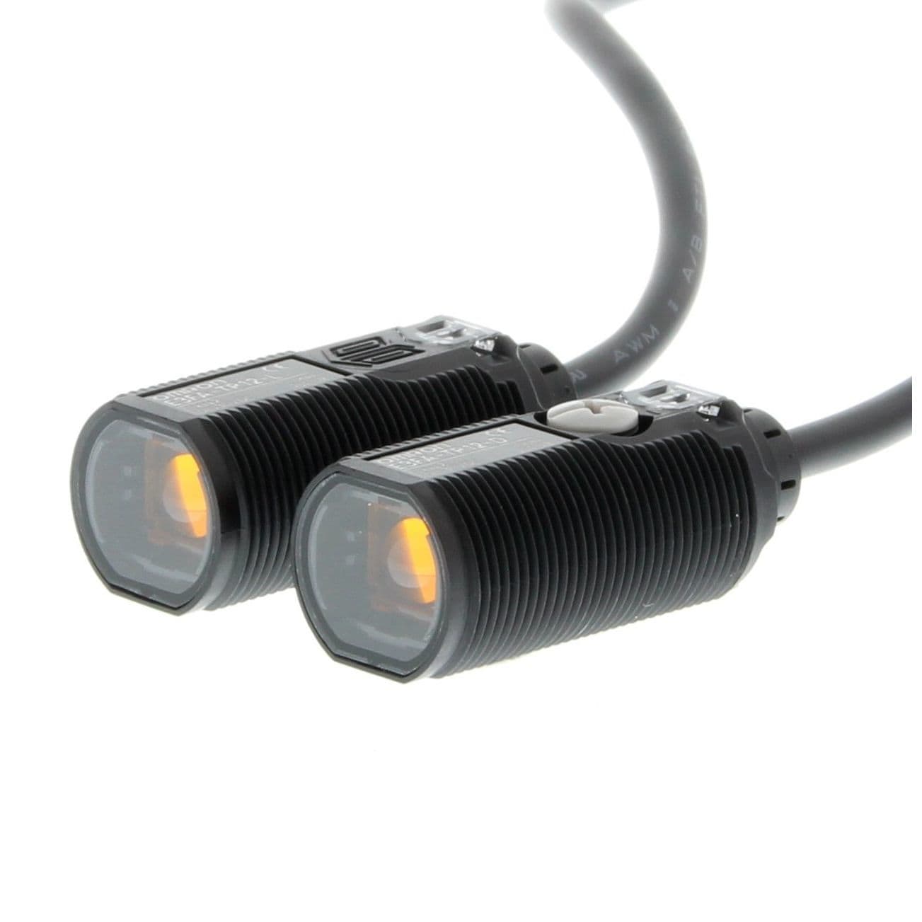 OMRON - Photoelectric sensor, M18 threaded barre - E3FA-TP12 2M
